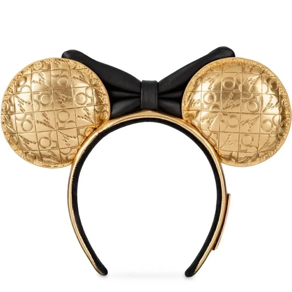 Loungefly by enamel